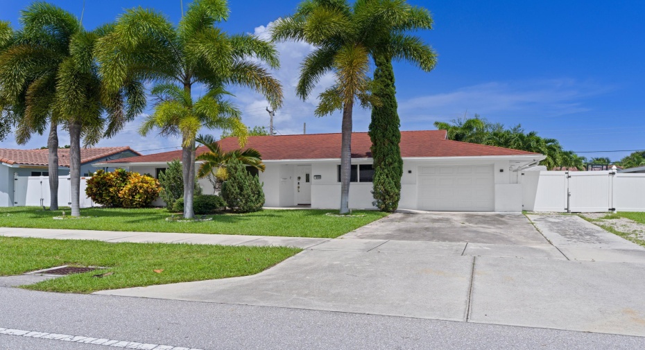 600 NW 12th Avenue, Boca Raton, Florida 33486, 4 Bedrooms Bedrooms, ,3 BathroomsBathrooms,Residential Lease,For Rent,12th,1,RX-11007131