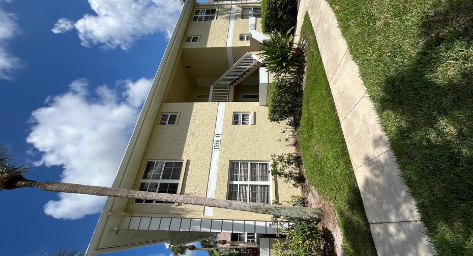 1556 SE Royal Green Circle Unit 202, Port Saint Lucie, Florida 34952, 2 Bedrooms Bedrooms, ,2 BathroomsBathrooms,Residential Lease,For Rent,Royal Green,2,RX-11008302