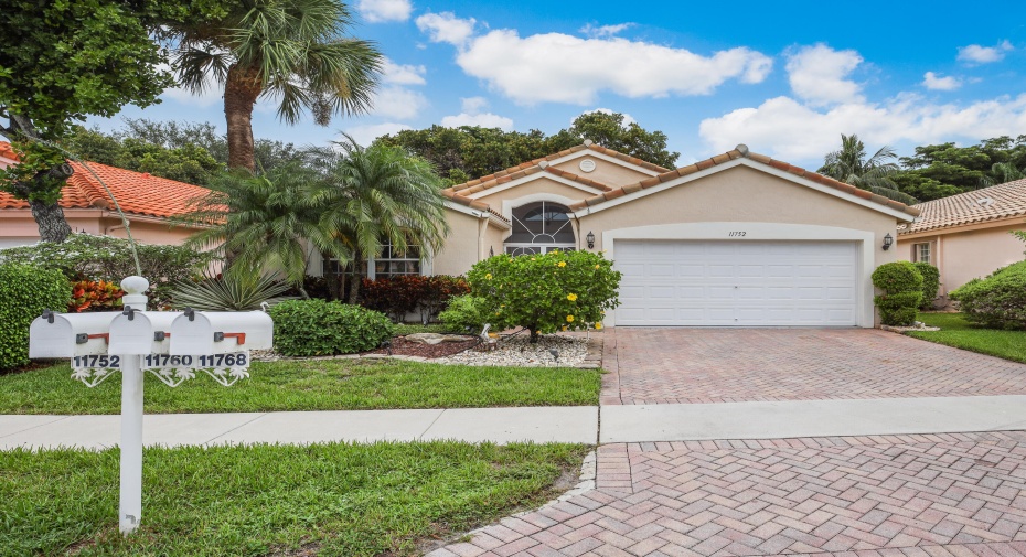 11752 Dove Hollow Avenue, Boynton Beach, Florida 33437, 3 Bedrooms Bedrooms, ,2 BathroomsBathrooms,Single Family,For Sale,Dove Hollow,RX-11008359