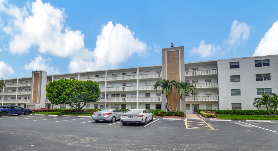 4039 Rexford C, Boca Raton, Florida 33434, 2 Bedrooms Bedrooms, ,2 BathroomsBathrooms,Condominium,For Sale,Rexford C,4,RX-11008445