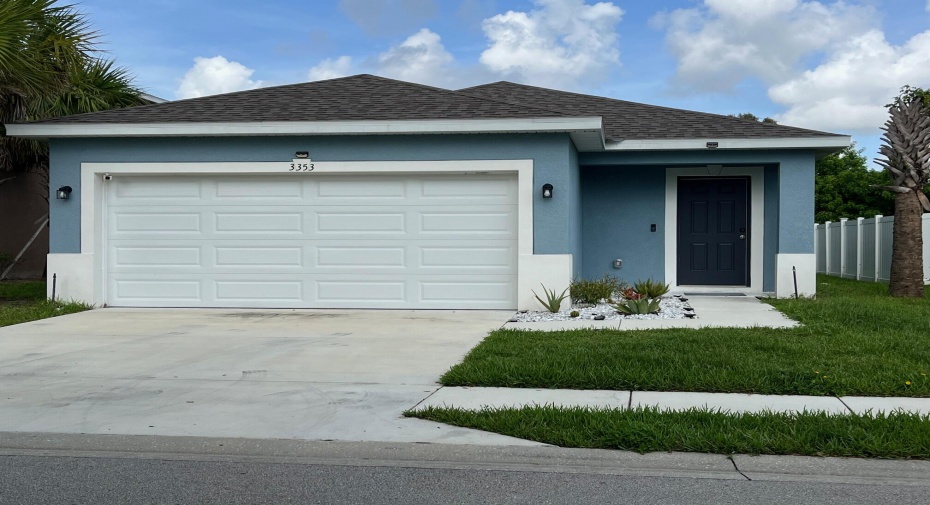 3353 Madison Square Lane, Fort Pierce, Florida 34982, 3 Bedrooms Bedrooms, ,2 BathroomsBathrooms,Residential Lease,For Rent,Madison Square,RX-11008514