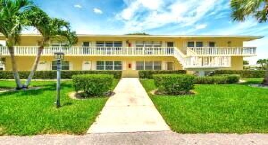 107 Sheffield E, West Palm Beach, Florida 33417, 1 Bedroom Bedrooms, ,1 BathroomBathrooms,Condominium,For Sale,Sheffield E,1,RX-11008555