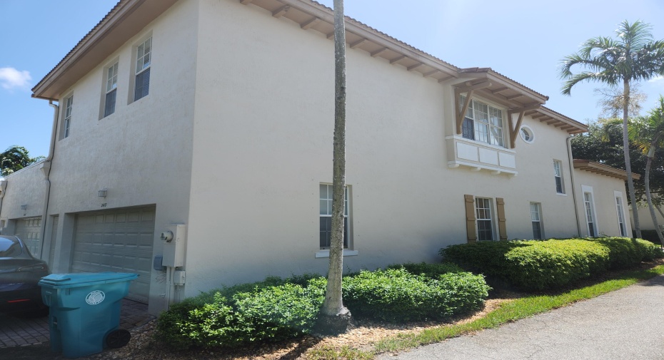 2413 NW 7th Street, Boynton Beach, Florida 33426, 3 Bedrooms Bedrooms, ,3 BathroomsBathrooms,Residential Lease,For Rent,7th,1,RX-11008630