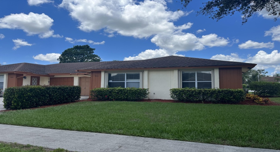 953 Lantern Tree Lane, Wellington, Florida 33414, 3 Bedrooms Bedrooms, ,2 BathroomsBathrooms,Residential Lease,For Rent,Lantern Tree,1,RX-11008652