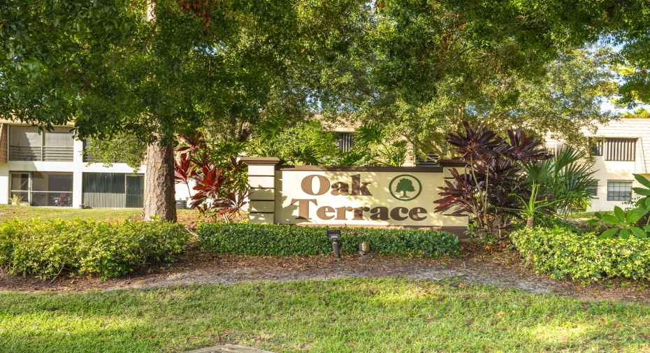 4478 Oak Terrace Drive, Greenacres, Florida 33463, 2 Bedrooms Bedrooms, ,2 BathroomsBathrooms,Condominium,For Sale,Oak Terrace,2,RX-11008826