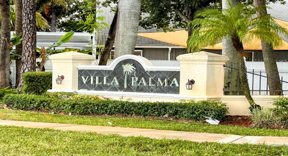 9127 Villa Palma Lane, Palm Beach Gardens, Florida 33418, 3 Bedrooms Bedrooms, ,2 BathroomsBathrooms,Townhouse,For Sale,Villa Palma,RX-11008846