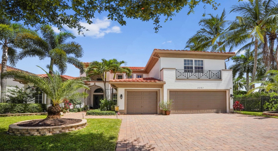 3261 Lago De Talavera, Lake Worth, Florida 33467, 6 Bedrooms Bedrooms, ,5 BathroomsBathrooms,Single Family,For Sale,Lago De Talavera,RX-11008878