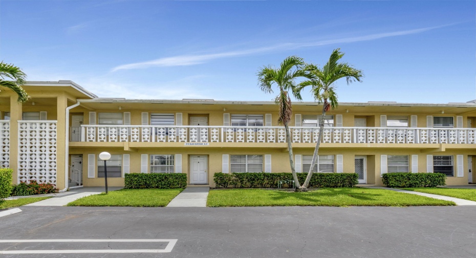 2510 Black Olive Boulevard Unit 202, Delray Beach, Florida 33445, 2 Bedrooms Bedrooms, ,2 BathroomsBathrooms,Condominium,For Sale,Black Olive,2,RX-11008890