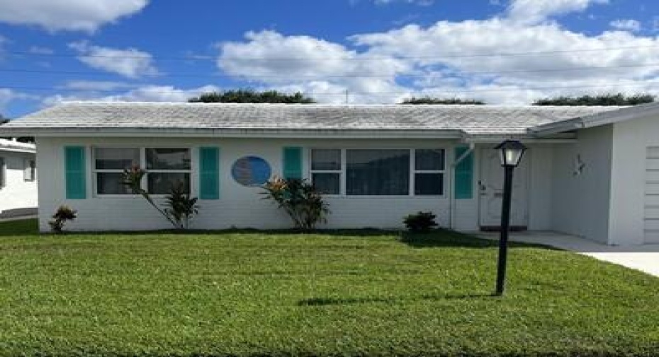 1594 SW 14th Avenue, Boynton Beach, Florida 33426, 2 Bedrooms Bedrooms, ,2 BathroomsBathrooms,Residential Lease,For Rent,14th,RX-11008898