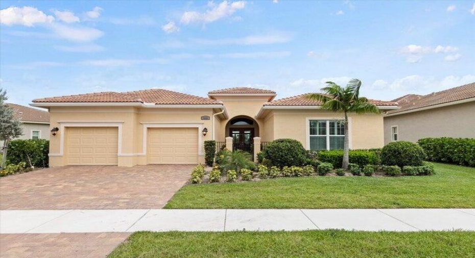 9051 SW Pepoli Way, Port Saint Lucie, Florida 34986, 3 Bedrooms Bedrooms, ,4 BathroomsBathrooms,Residential Lease,For Rent,Pepoli,RX-11008902