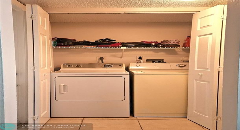 FULL SIZE WASHER AND DRYER IN UNIT