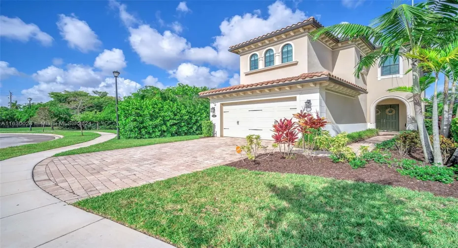 Manicured Front of Home