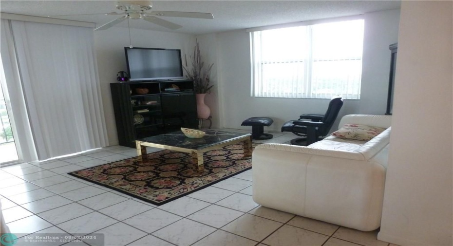 LIVING ROOM WITH SOUTH AND WEST VIEWS