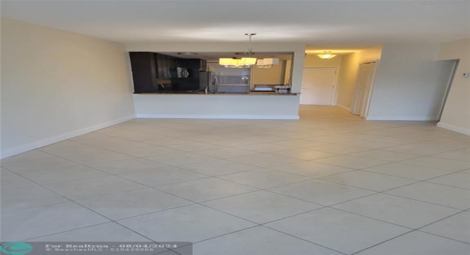 Unit 109, Fort Lauderdale, Florida 33315, 2 Bedrooms Bedrooms, ,2 BathroomsBathrooms,Condominium,For Sale,F10452944