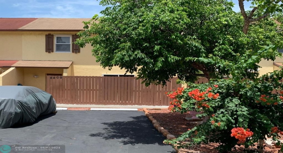 Large 2 story townhome with NEWER roof