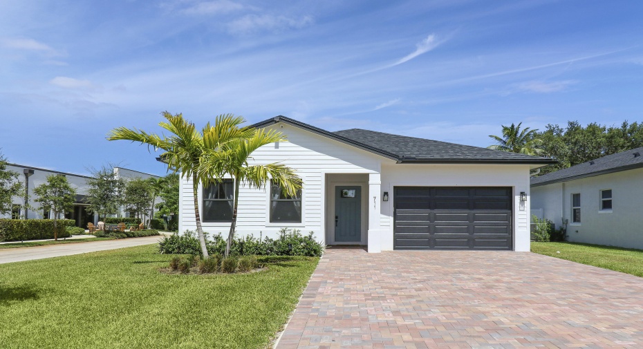 711 N Perry Avenue, Jupiter, Florida 33458, 4 Bedrooms Bedrooms, ,3 BathroomsBathrooms,Residential Lease,For Rent,Perry,RX-11009189