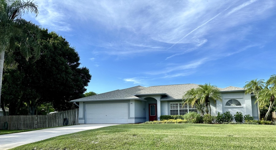 1061 SE Seagrass Avenue, Port Saint Lucie, Florida 34983, 3 Bedrooms Bedrooms, ,2 BathroomsBathrooms,Single Family,For Sale,Seagrass,RX-11009204