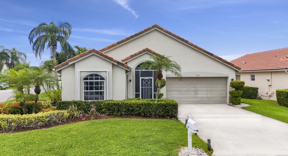 7710 N Great Glen Circle, Delray Beach, Florida 33446, 3 Bedrooms Bedrooms, ,2 BathroomsBathrooms,Single Family,For Sale,Great Glen,RX-11009281