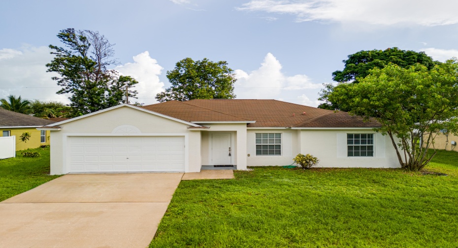 443 SW Kabot Avenue, Port Saint Lucie, Florida 34953, 4 Bedrooms Bedrooms, ,2 BathroomsBathrooms,Single Family,For Sale,Kabot,RX-11009297