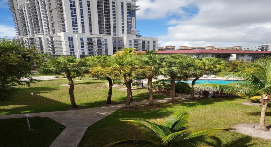 8107 SW 72 Avenue Unit 412e, Miami, Florida 33143, 1 Bedroom Bedrooms, ,1 BathroomBathrooms,Condominium,For Sale,72,4,RX-11007056