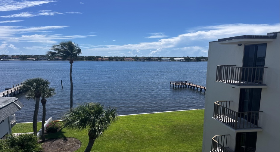 1202 S Lake Drive Unit 501, Lantana, Florida 33462, 2 Bedrooms Bedrooms, ,2 BathroomsBathrooms,Condominium,For Sale,Lake,5,RX-11007681