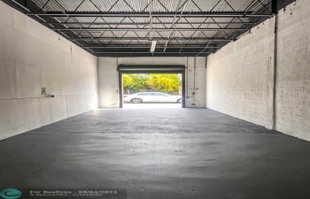 Commercial/industrial For Sale