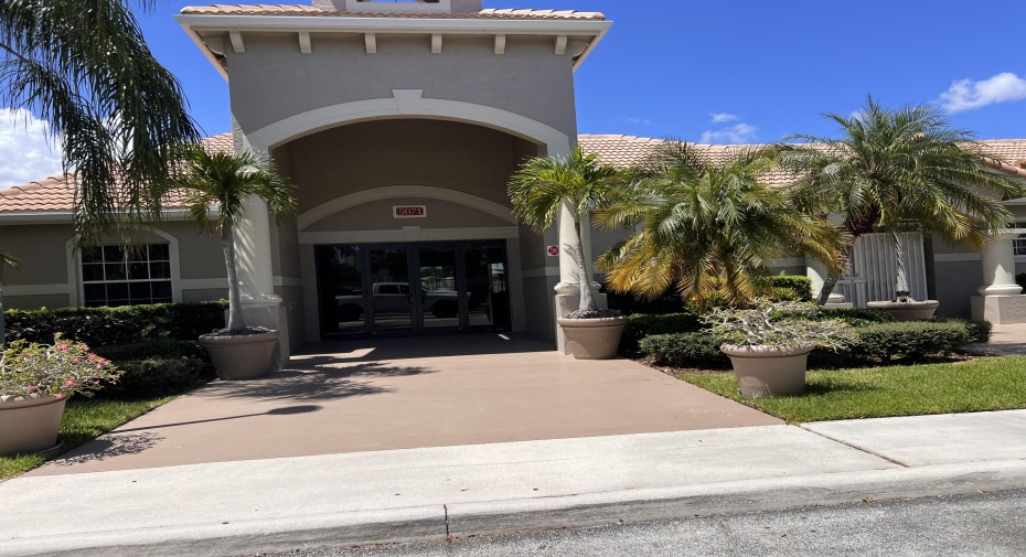 5055 Wiles Road Unit 305, Coconut Creek, Florida 33073, 2 Bedrooms Bedrooms, ,2 BathroomsBathrooms,Condominium,For Sale,Wiles,3,RX-11009612