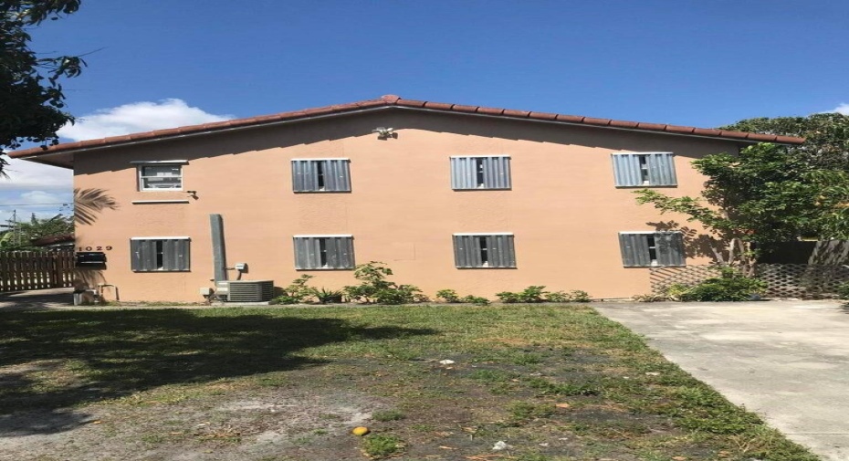 1029 S C Street Unit 1029, Lake Worth Beach, Florida 33460, ,Residential Income,For Sale,C,RX-11009758