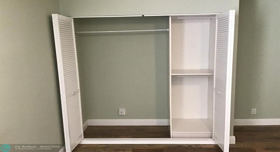 2nd Bedroom Closet