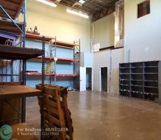 Commercial/industrial For Sale