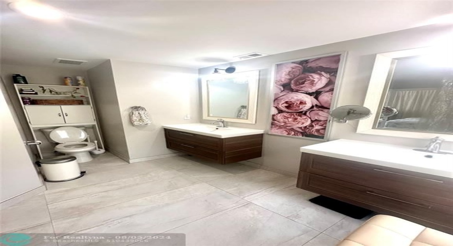 Main Bathroom