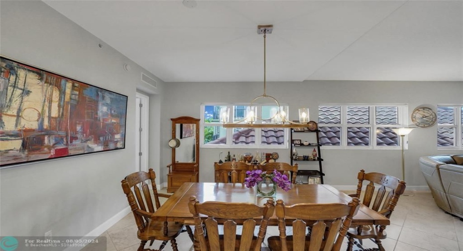 dining area views