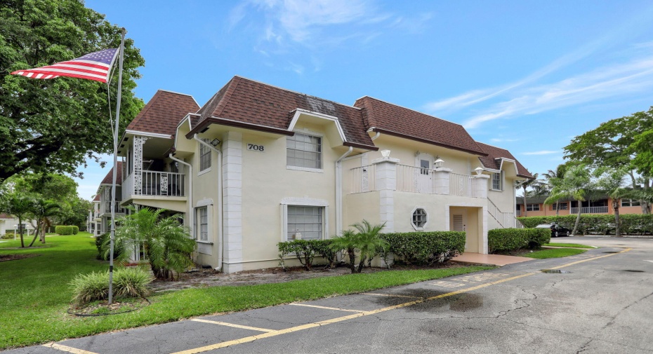 708 SE 2nd Avenue Unit 324, Deerfield Beach, Florida 33441, 2 Bedrooms Bedrooms, ,2 BathroomsBathrooms,Condominium,For Sale,2nd,1,RX-11009947