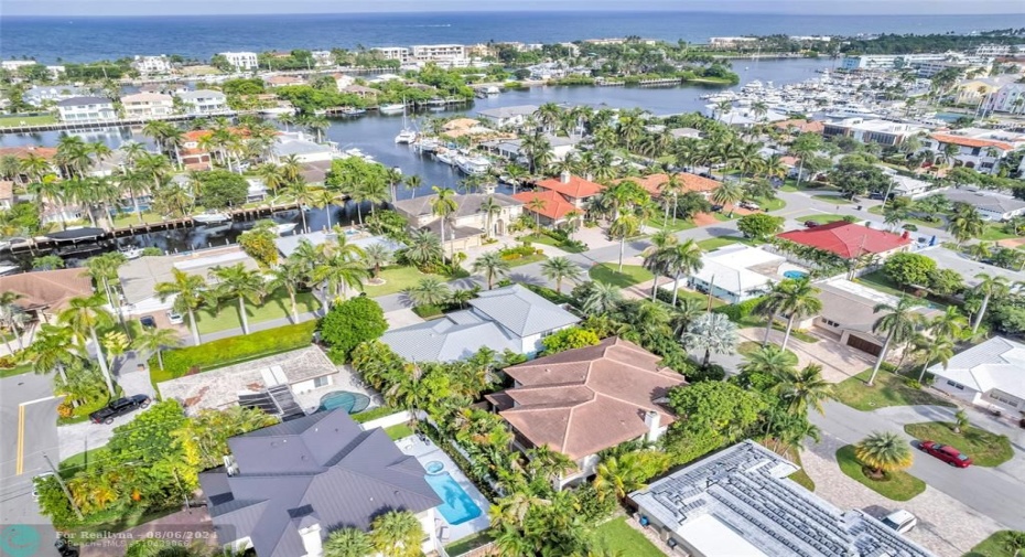 Tropical oasis located in Lighthouse Point