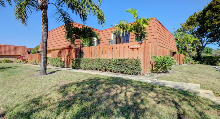 3409 Spanish Wells Drive Unit 56-A, Delray Beach, Florida 33445, 2 Bedrooms Bedrooms, ,2 BathroomsBathrooms,Residential Lease,For Rent,Spanish Wells,1,RX-11009708