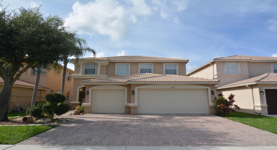 8073 Via Bolzano, Lake Worth, Florida 33467, 4 Bedrooms Bedrooms, ,2 BathroomsBathrooms,Single Family,For Sale,Via Bolzano,RX-11010131