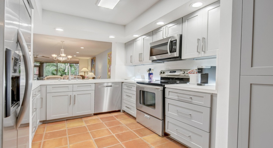 5375 10th Fairway Drive Unit 2, Delray Beach, Florida 33484, 2 Bedrooms Bedrooms, ,2 BathroomsBathrooms,Residential Lease,For Rent,10th Fairway,2,RX-10997004