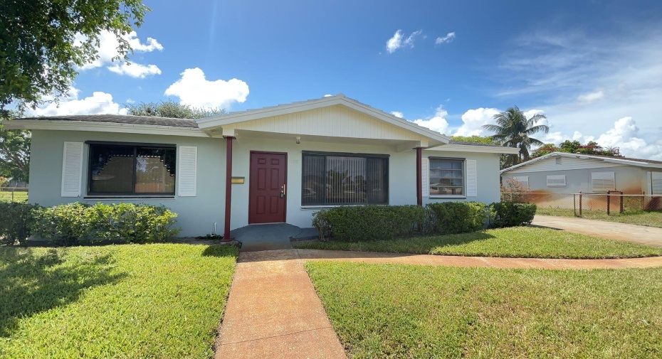 2251 Avenue H Avenue, Riviera Beach, Florida 33404, 3 Bedrooms Bedrooms, ,2 BathroomsBathrooms,Residential Lease,For Rent,Avenue H,RX-11010218