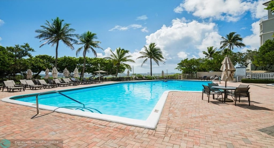 Large pool on the Beach