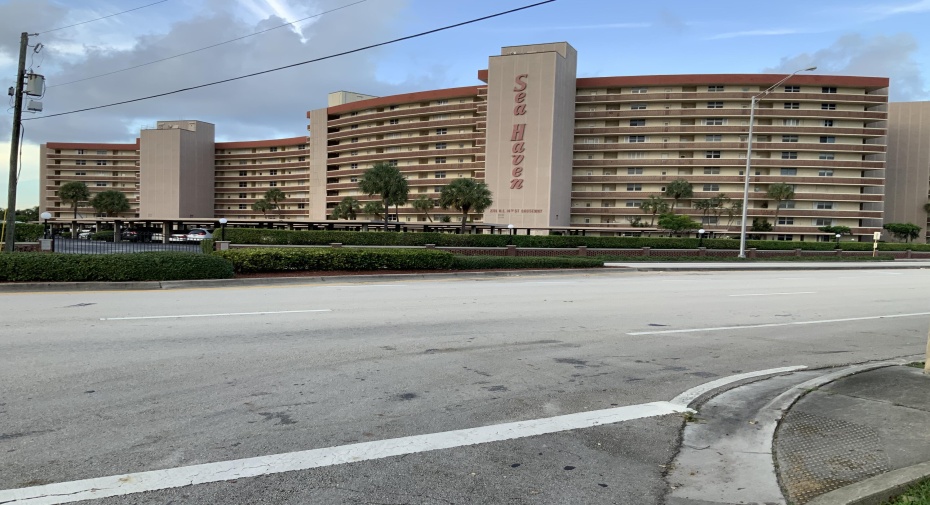 2731 NE 14th St Causeway Unit 919, Pompano Beach, Florida 33062, 1 Bedroom Bedrooms, ,1 BathroomBathrooms,Residential Lease,For Rent,14th St,9,RX-11010519