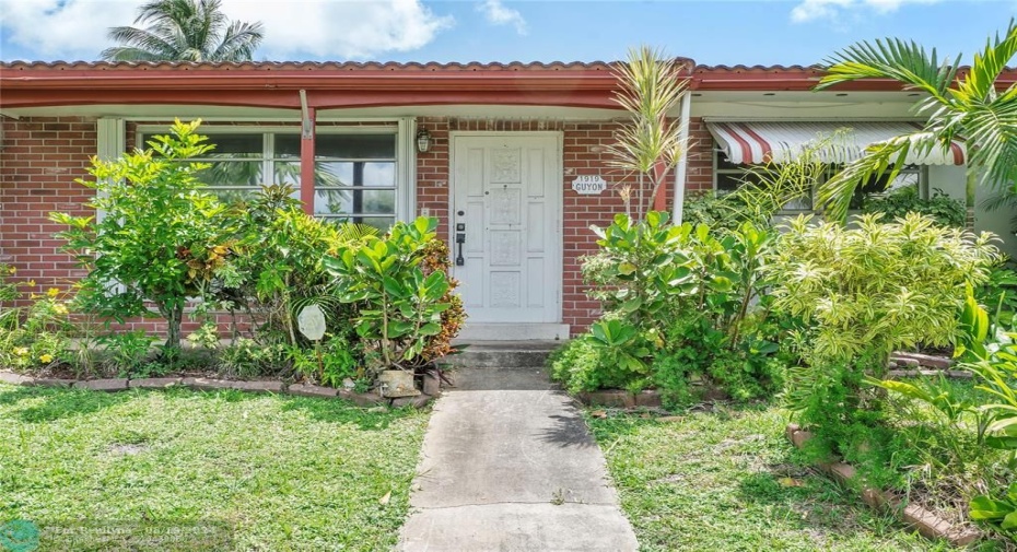 Very welcoming front entrance