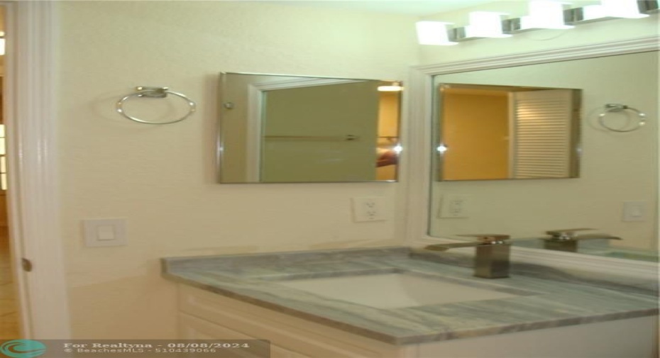 Second Bathroom Vanity and Granite