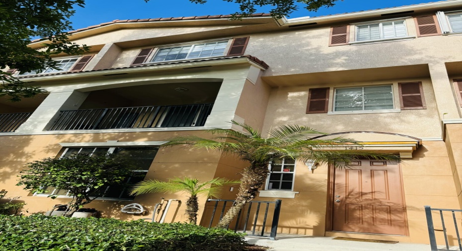 1415 W Wickham Circle, Delray Beach, Florida 33445, 3 Bedrooms Bedrooms, ,2 BathroomsBathrooms,Townhouse,For Sale,Wickham,RX-11009610