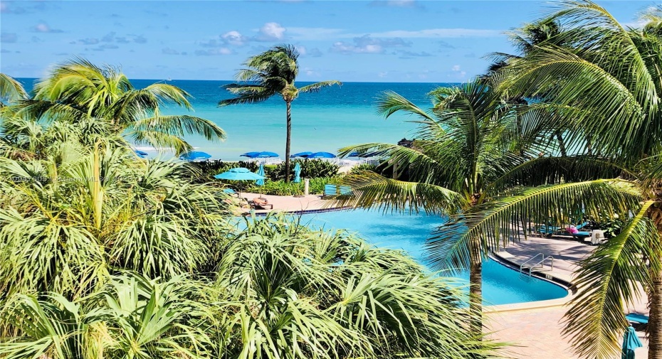 Breathtaking Pool & Ocean View From Balcony!