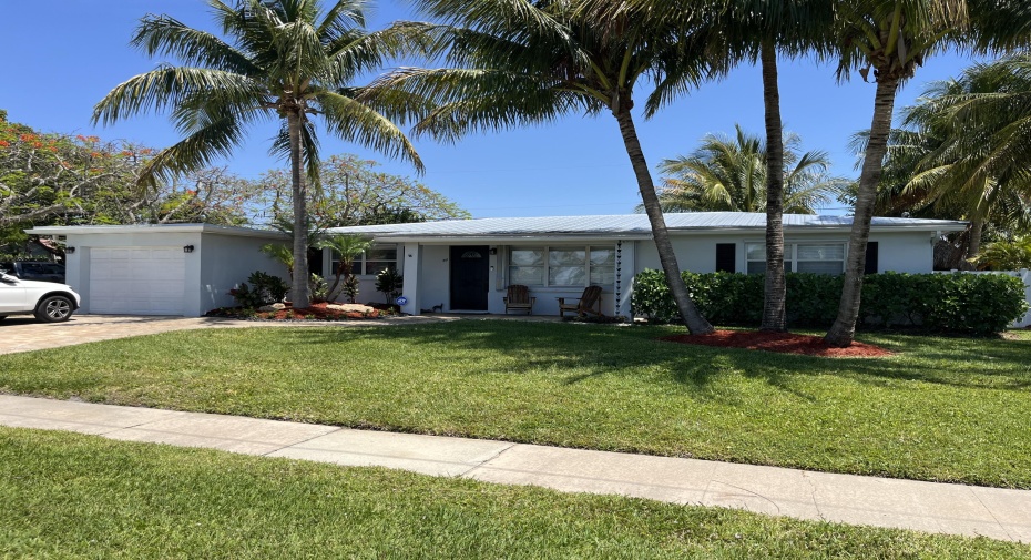 401 NE 24th Street, Boca Raton, Florida 33431, 4 Bedrooms Bedrooms, ,2 BathroomsBathrooms,Residential Lease,For Rent,24th,1,RX-11010244