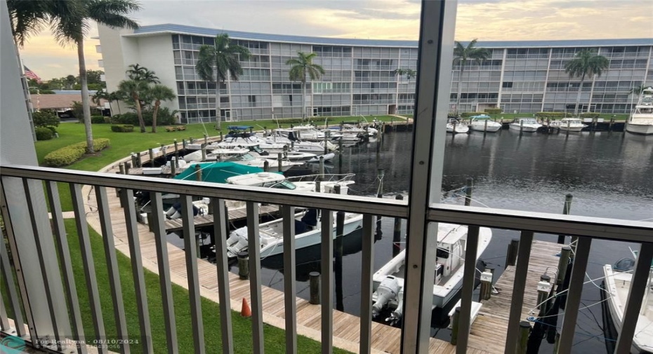 view of the marina and boats