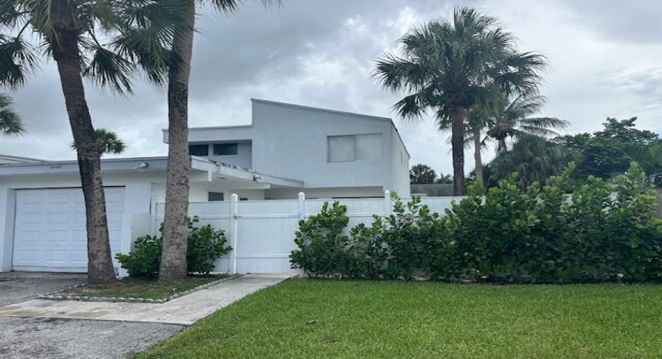 4660 NW 6th Court, Delray Beach, Florida 33445, 3 Bedrooms Bedrooms, ,2 BathroomsBathrooms,Residential Lease,For Rent,6th,2,RX-11009969