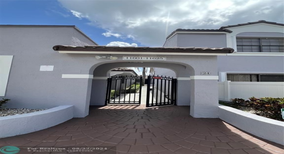 MAIN COURTYARD ENTRY