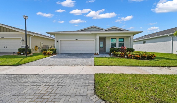 540 SE Mulberry Way, Port Saint Lucie, Florida 34984, 3 Bedrooms Bedrooms, ,2 BathroomsBathrooms,Single Family,For Sale,Mulberry,RX-10900656