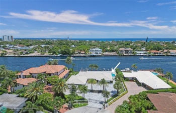 ICW waterfront, minutes from Hillsboro Inlet